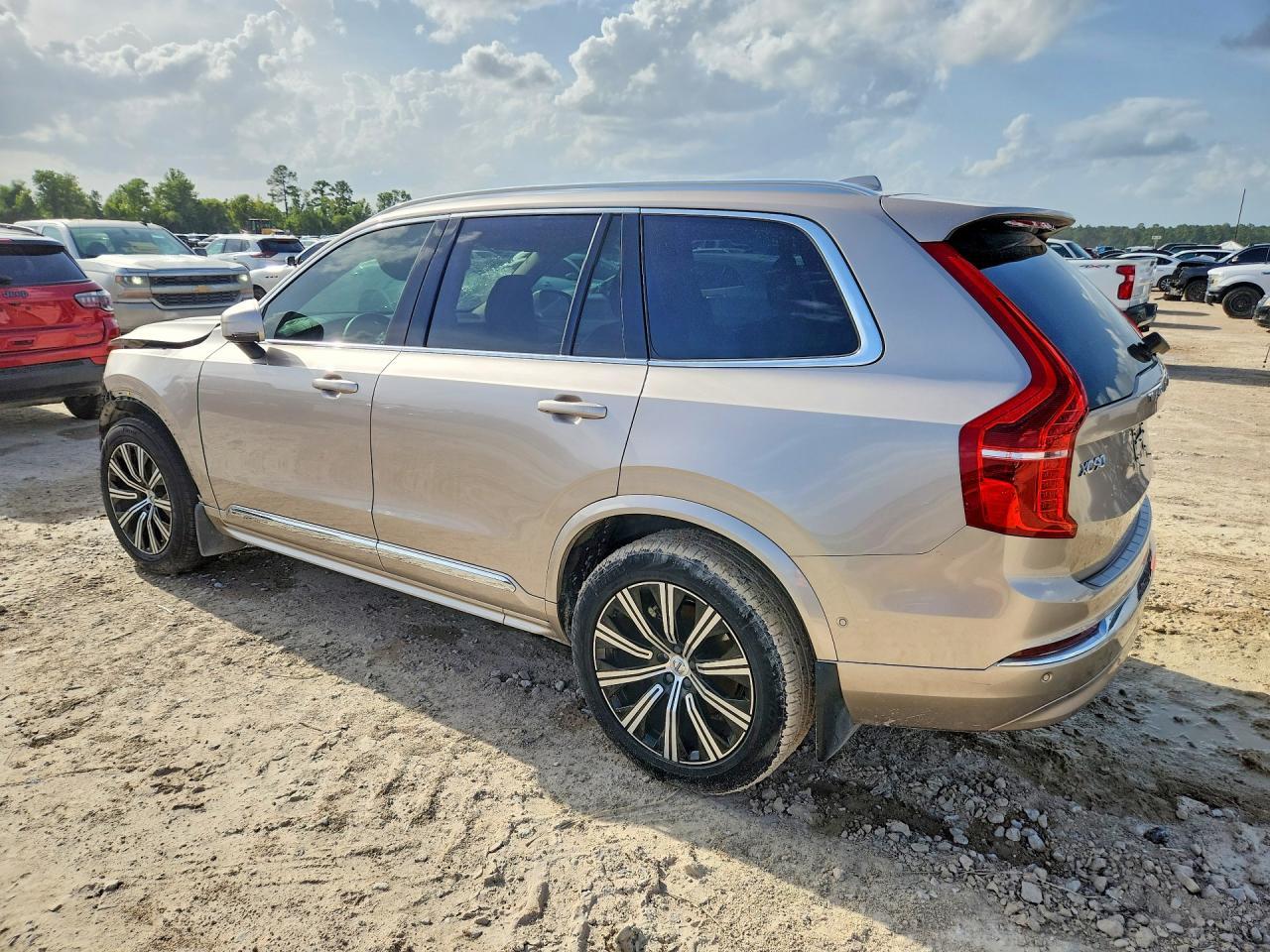 2024 Volvo Xc90 Plus - Фото 2