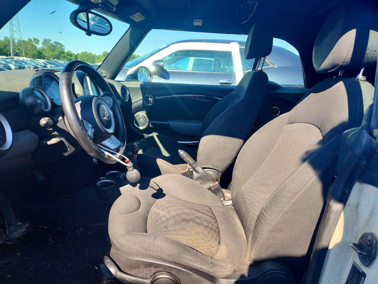 2010 Mini Cooper - Фото 7