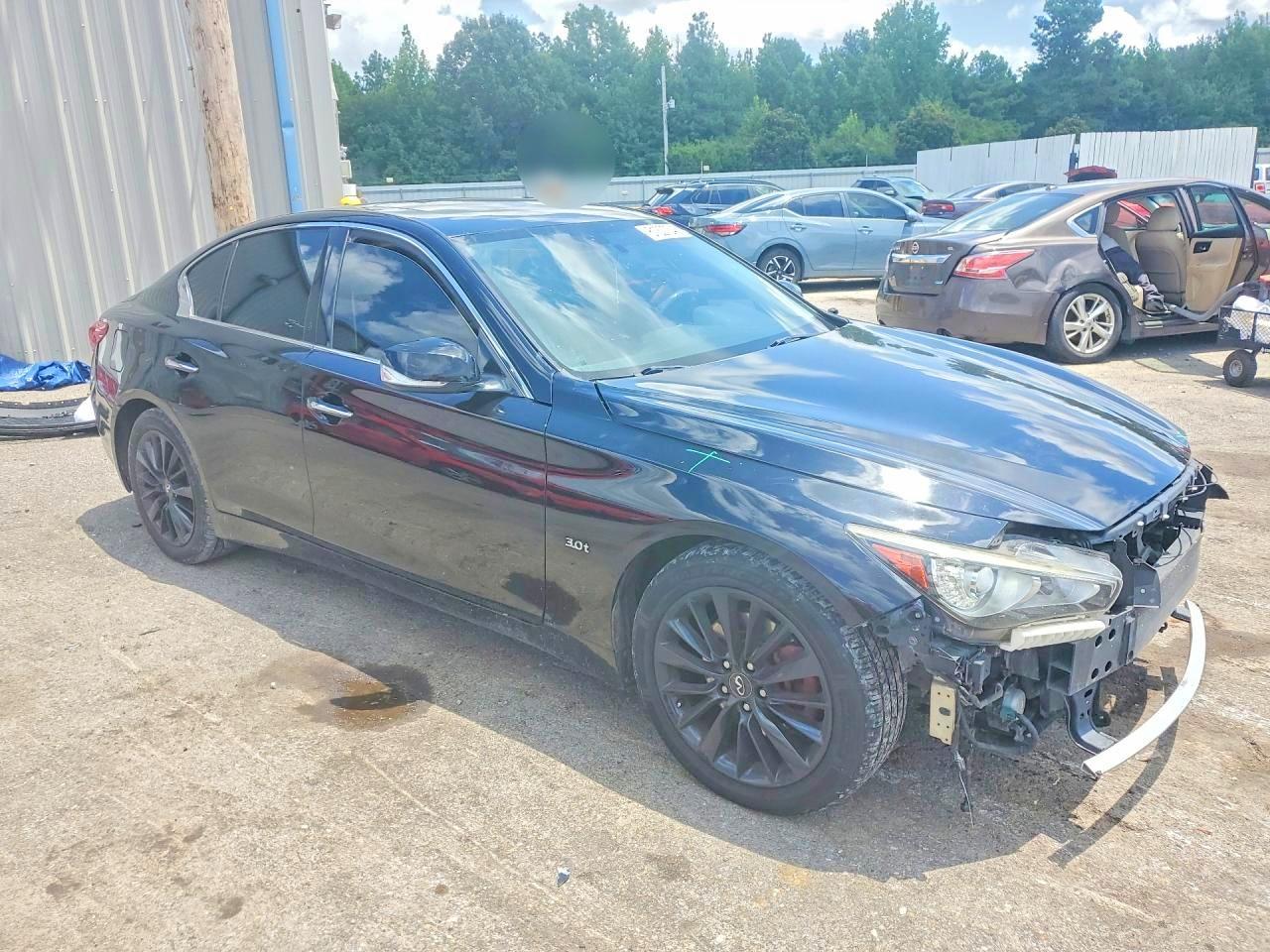 2018 Infiniti Q50 3.0T Luxe - Фото 4