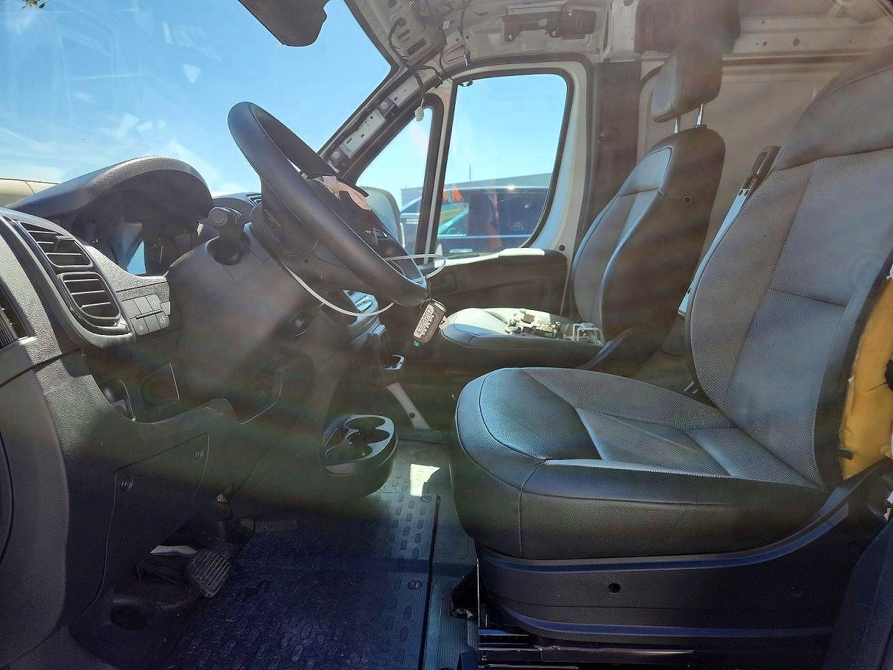 2025 Ram Promaster 2500 Delivery Van - Фото 7