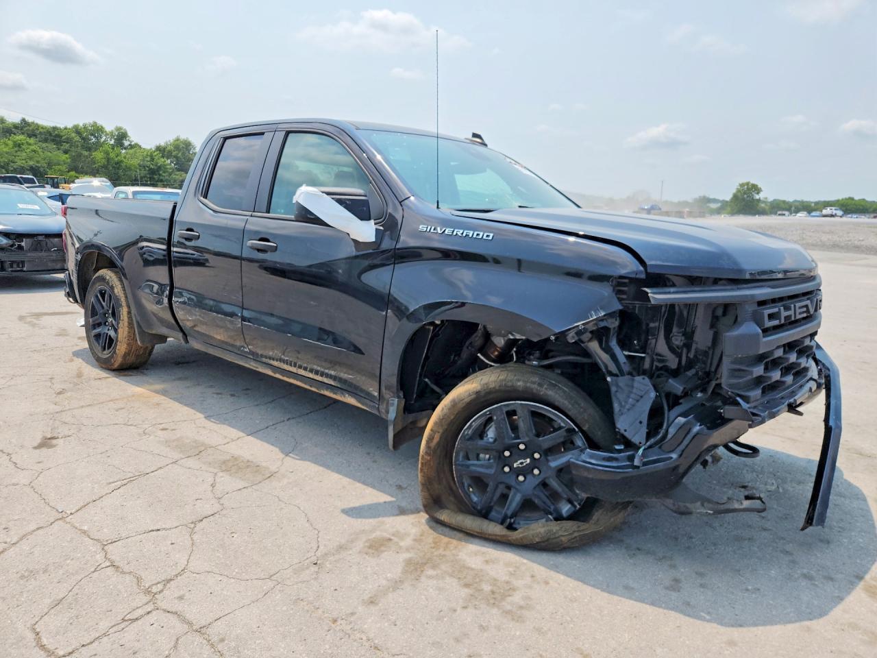 2024 Chevrolet Silverado C1500 Custom - Image 4