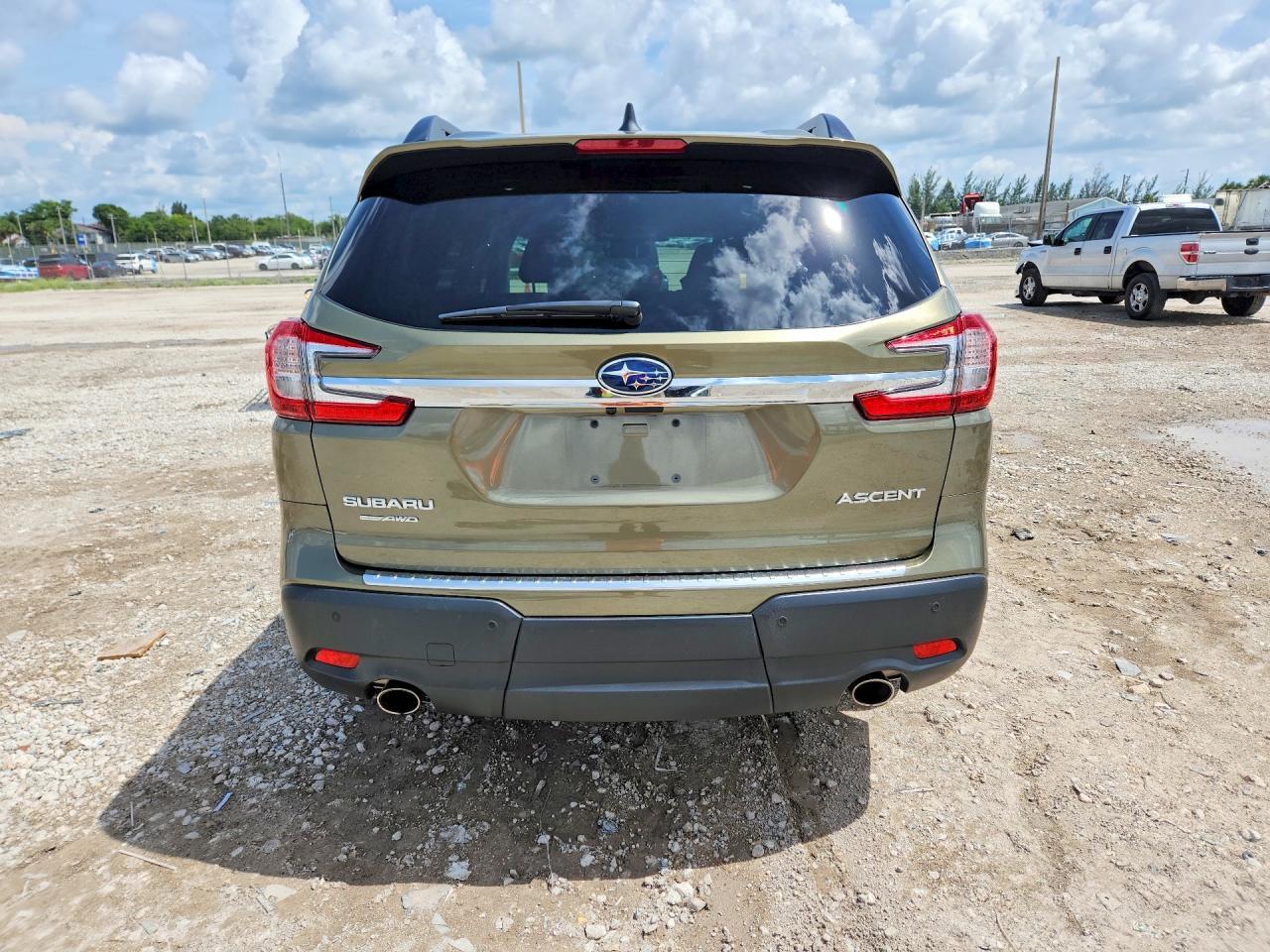 2025 Subaru Ascent Premium - Image 6