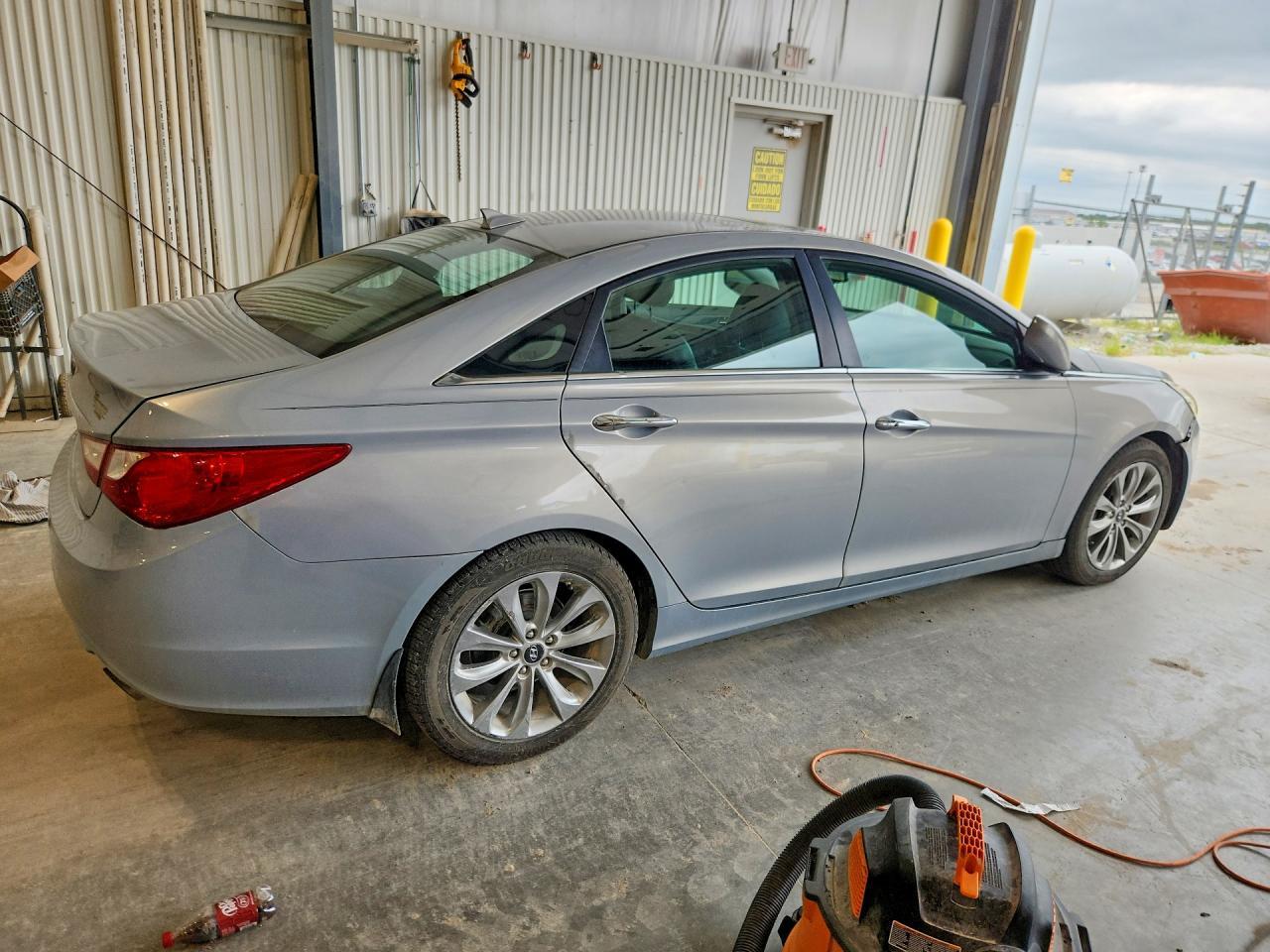2012 Hyundai Sonata Se - Фото 3