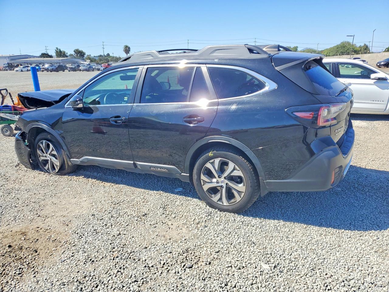 2020 Subaru Outback Limited - Фото 2