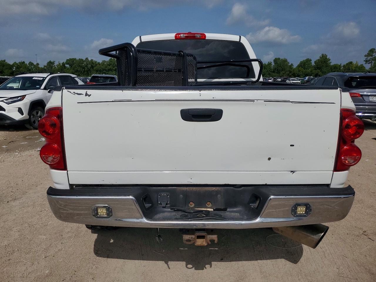 2007 Dodge Ram 2500 St - Image 6