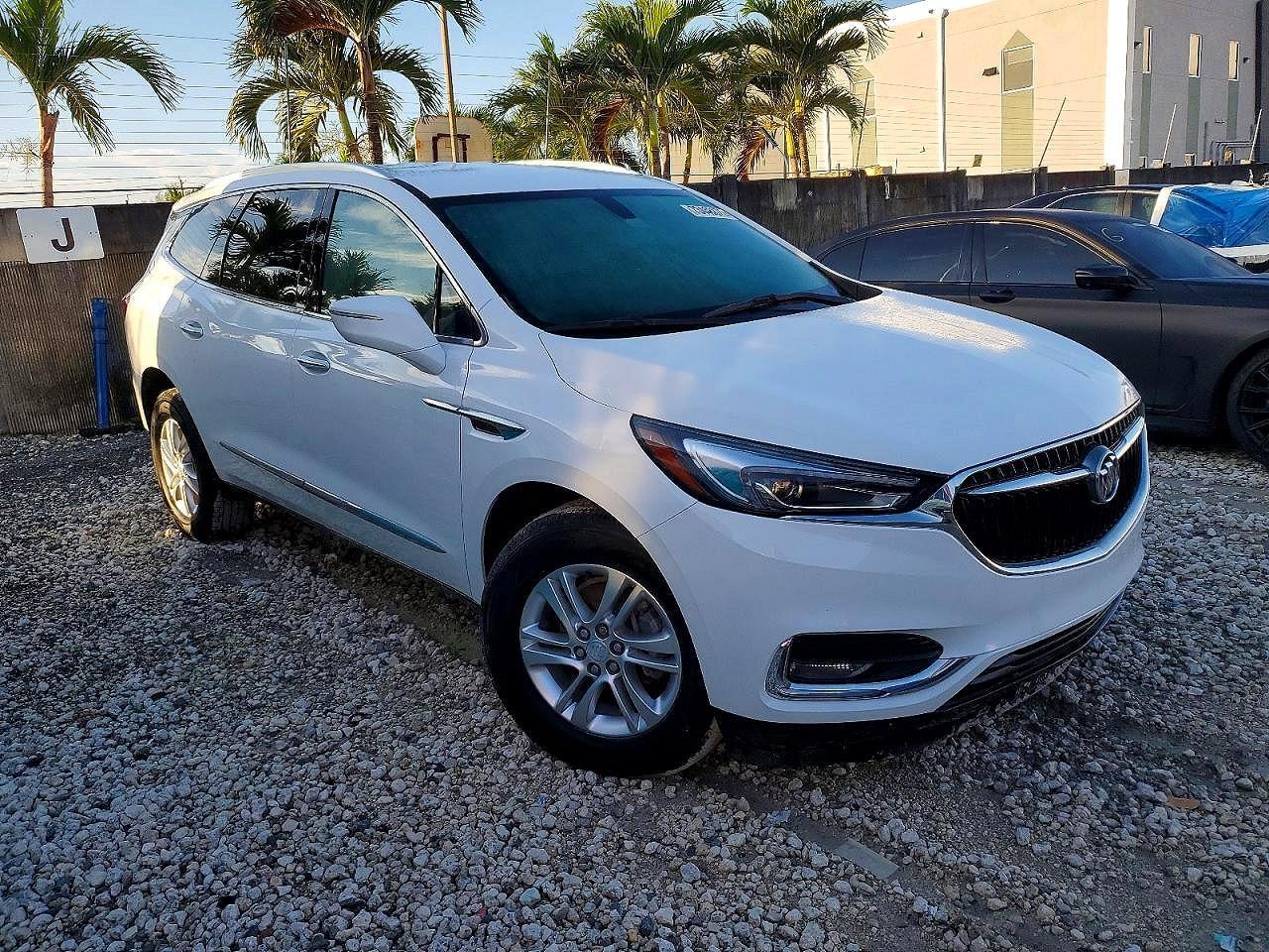 2018 Buick Enclave Essence - Image 4