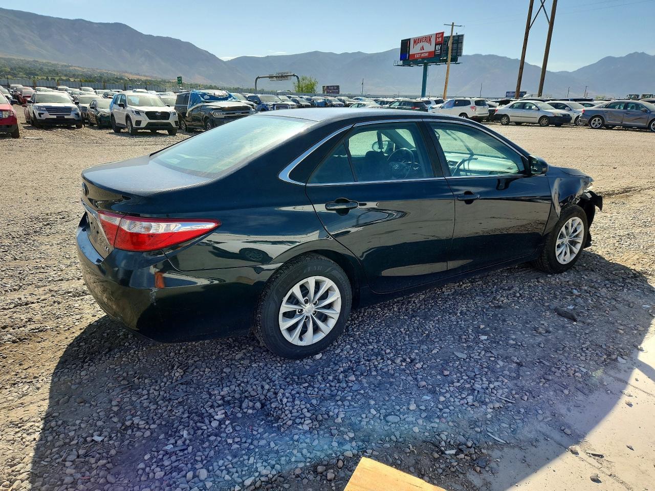 2017 Toyota Camry L/Se - Фото 3
