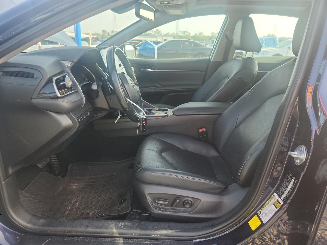 2022 Toyota Camry Xse - Image 7