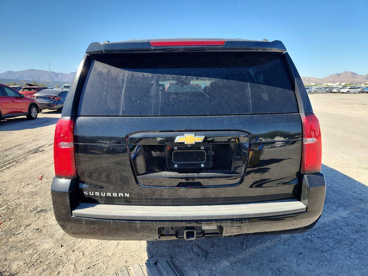 2017 Chevrolet Suburban C1500 Lt - Image 6
