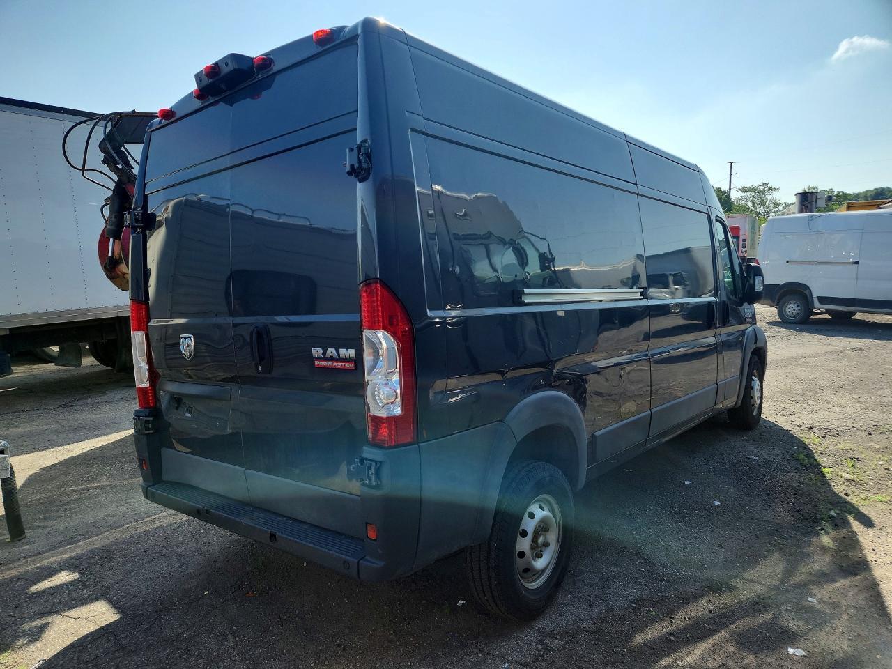 2018 Ram Promaster 2500 - Delivery Van - Image 3
