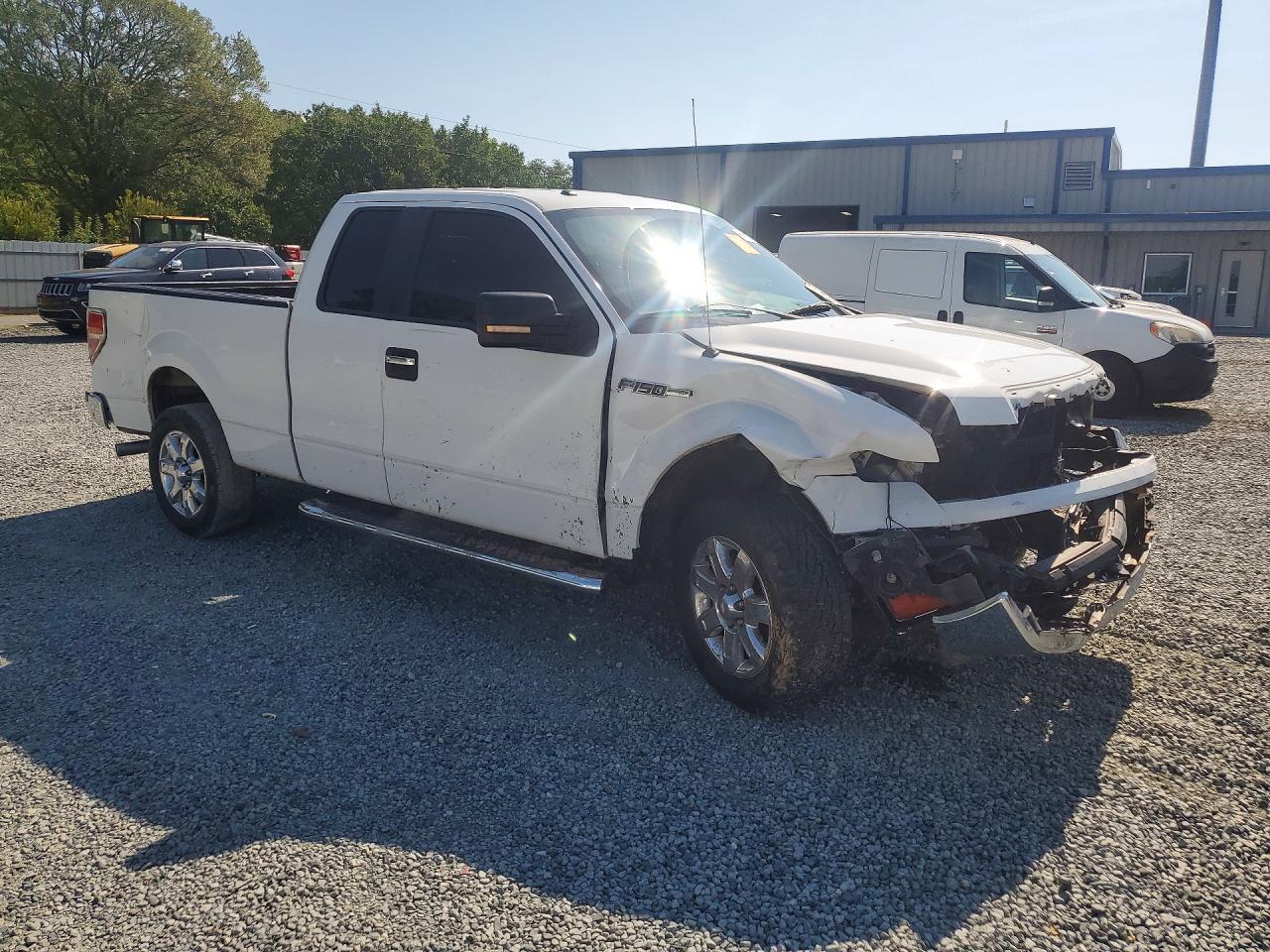 2013 Ford F150 Super Cab - Фото 4