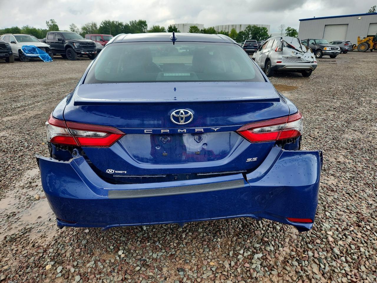2023 Toyota Camry Se - Фото 6