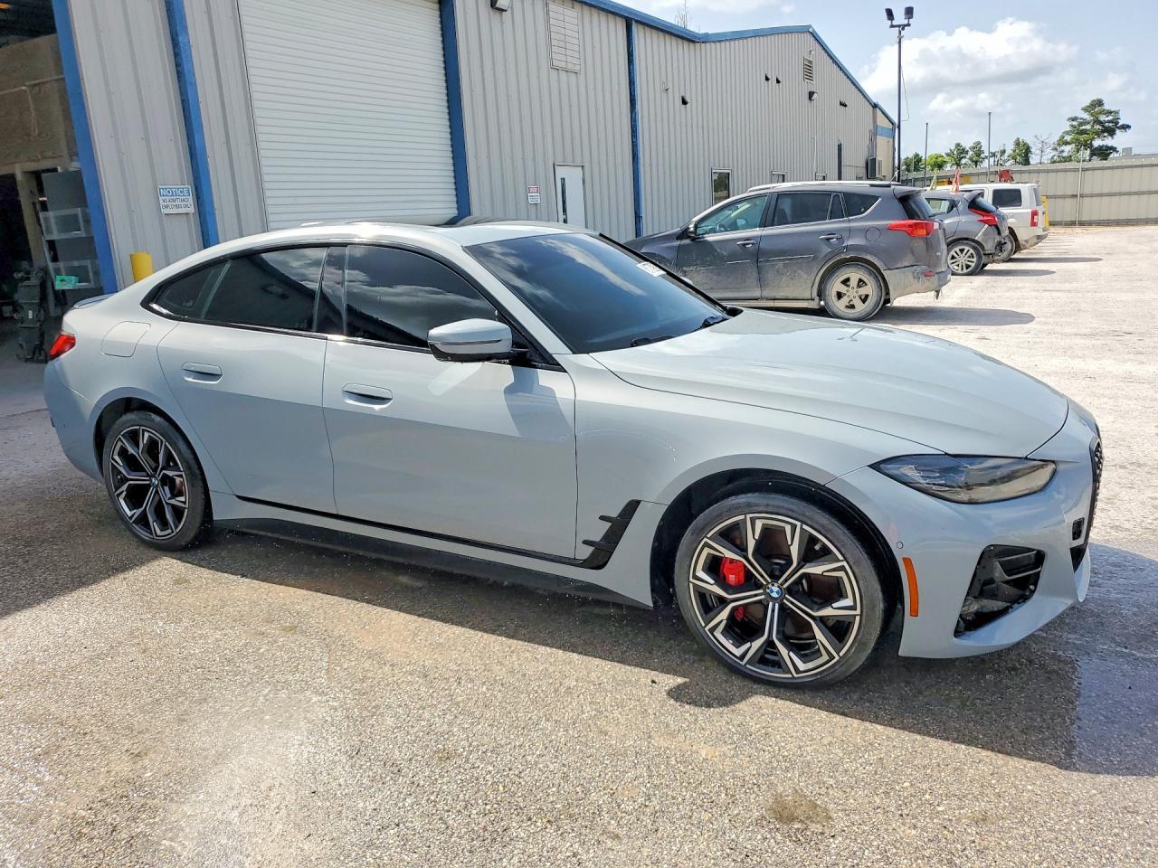 2022 BMW 430I Gran Coupe - Фото 4