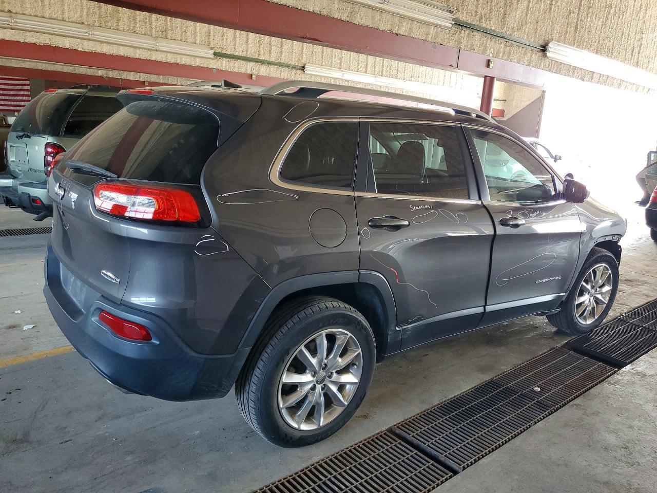 2016 Jeep Cherokee Limited - Image 3