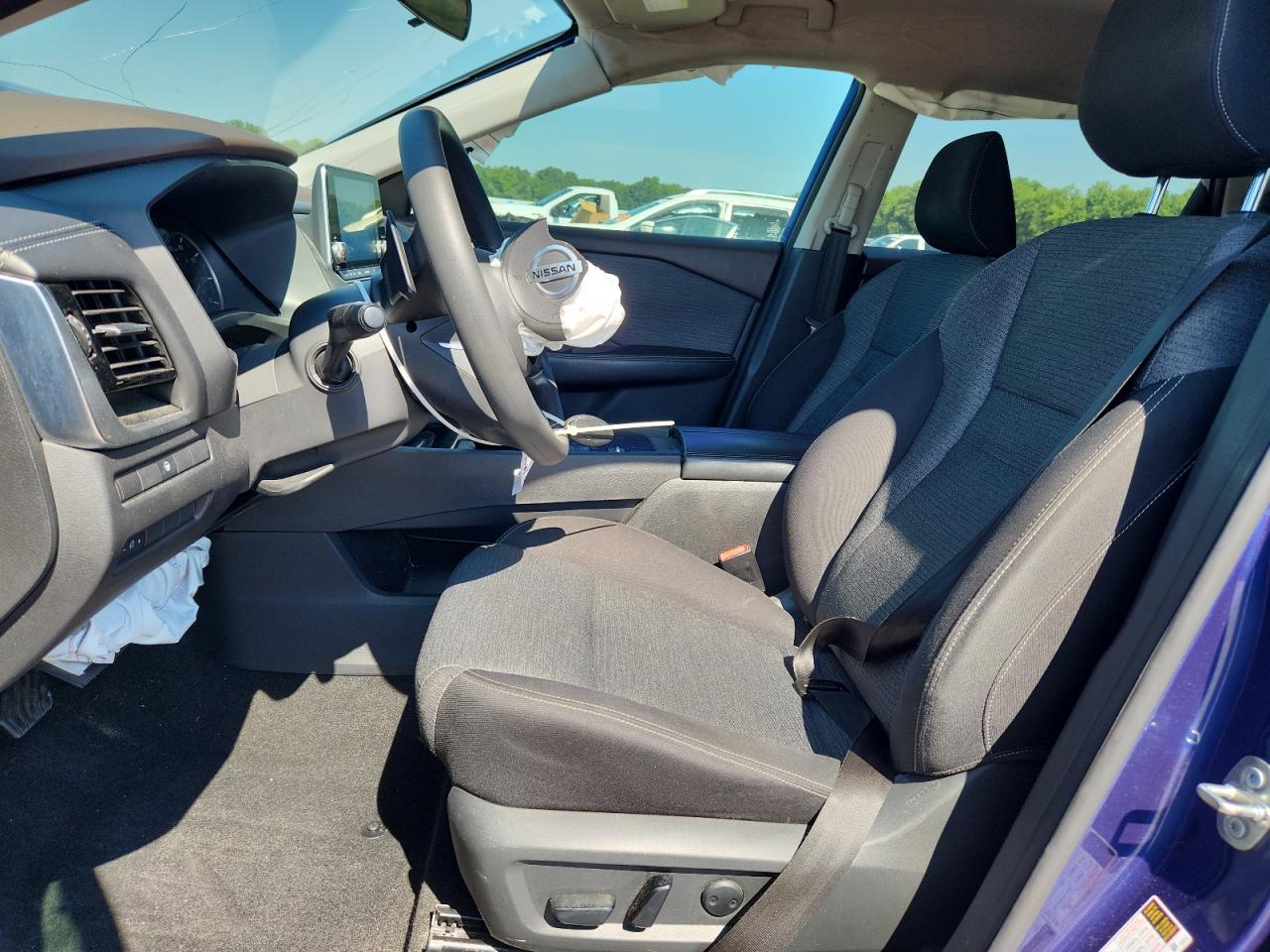 2021 Nissan Rogue Sv - Image 7