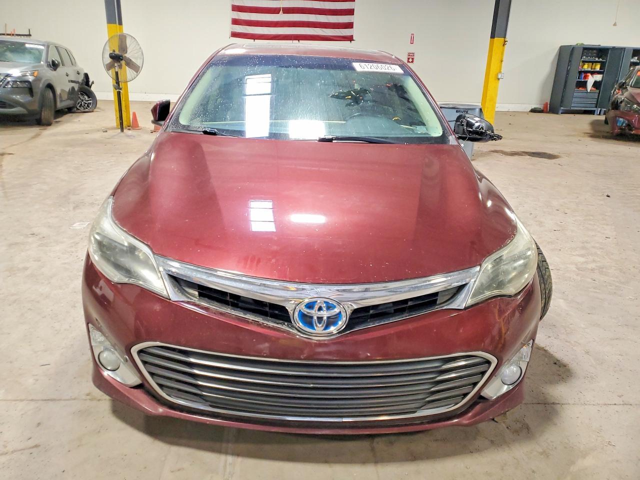 2013 Toyota Avalon Hybrid Limited - Фото 5