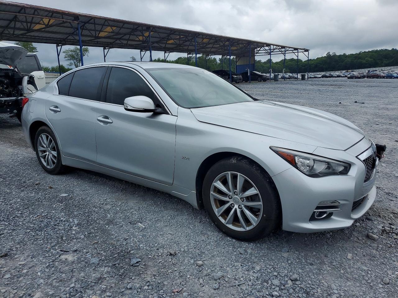 2017 Infiniti Q50 2.0T Premium - Фото 4
