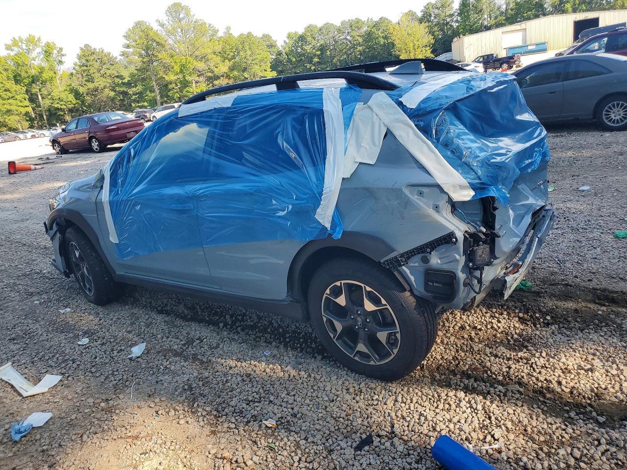 2020 Subaru Crosstrek Premium - Image 2