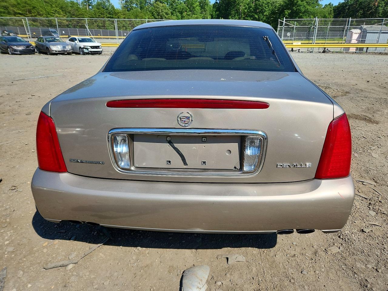 2002 Cadillac Deville - Фото 6