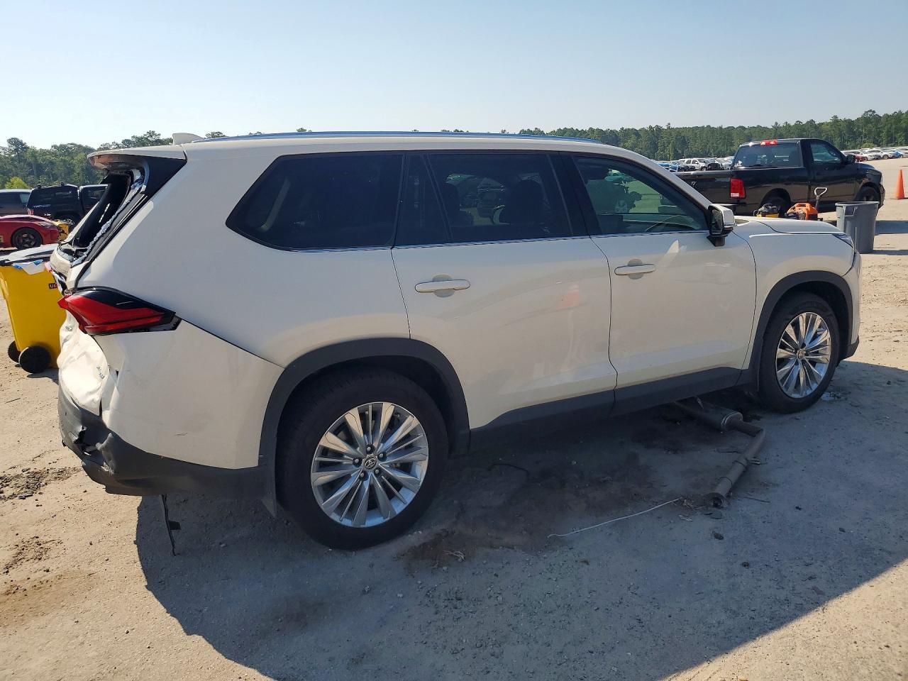 2024 Toyota Grand Highlander Platinum - Фото 3