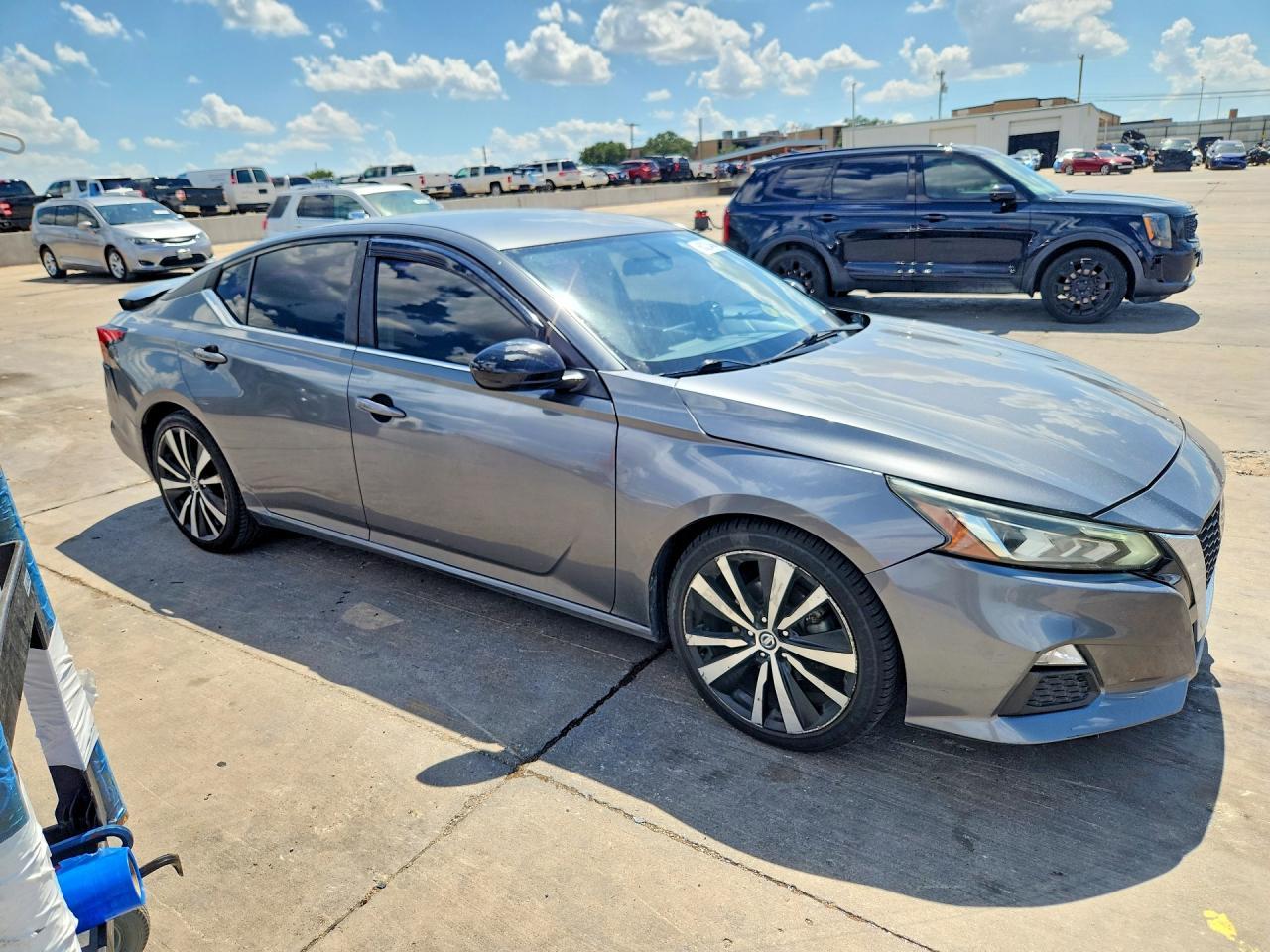 2019 Nissan Altima Sr - Фото 4