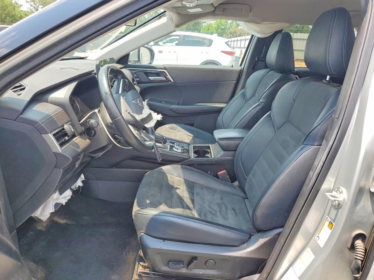 2024 Mitsubishi Outlander Se - Фото 7