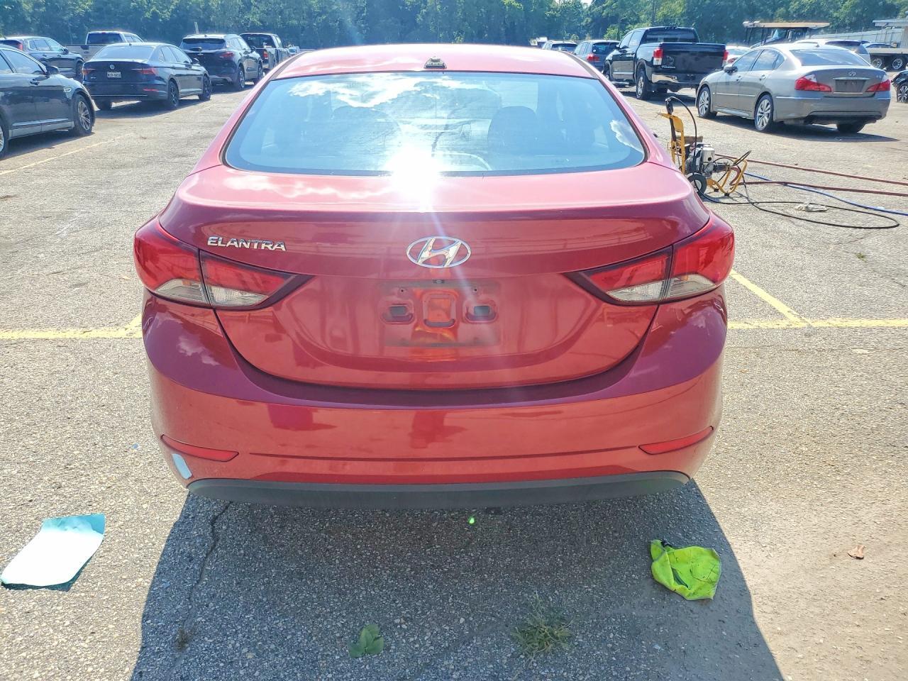 2016 Hyundai Elantra Value Edition - Фото 6