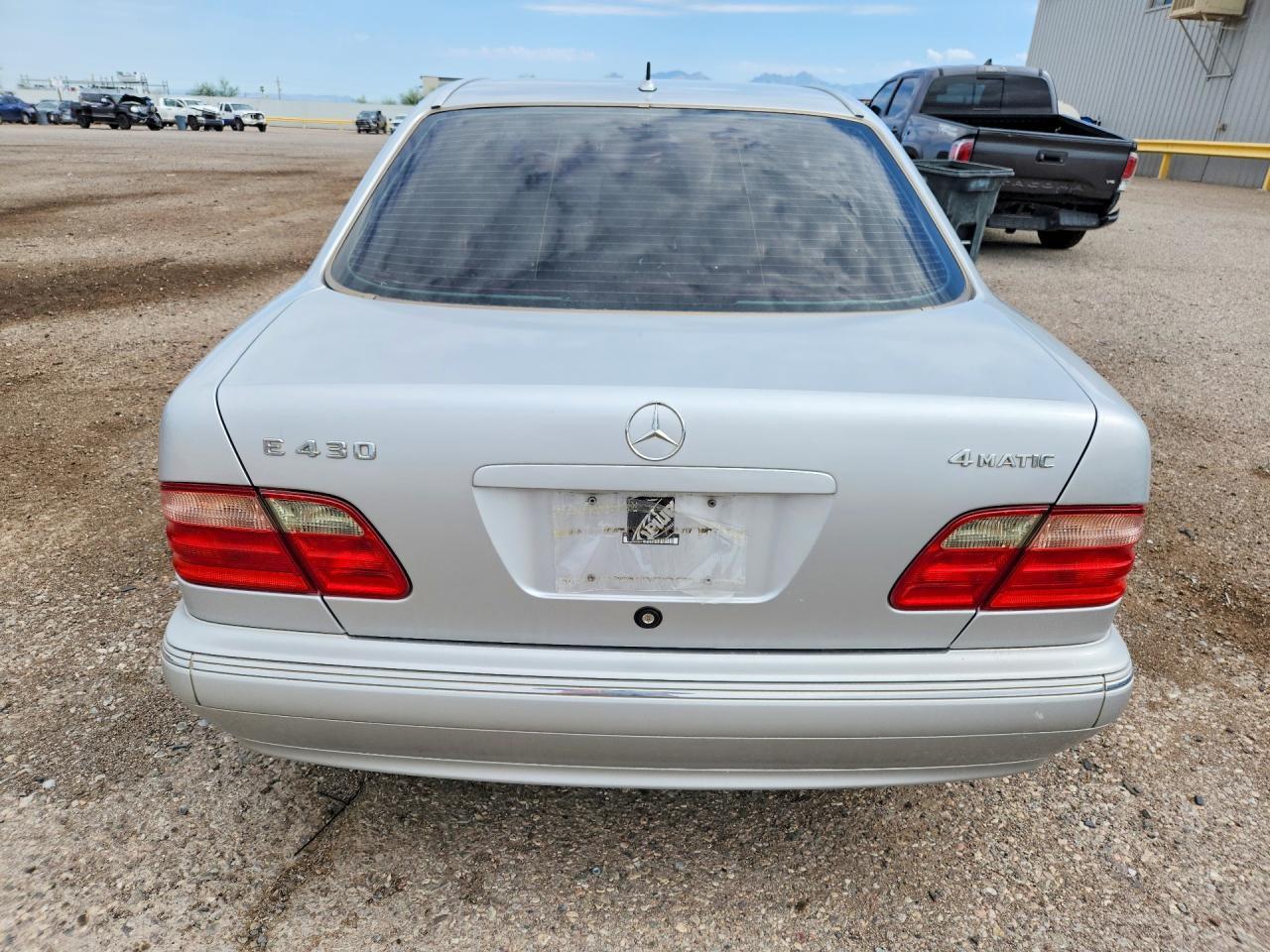 2000 Mercedes-Benz E 430 - Image 6