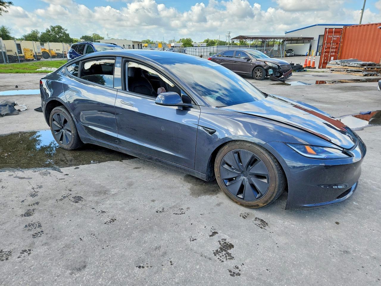 2024 Tesla Model 3 - Image 4