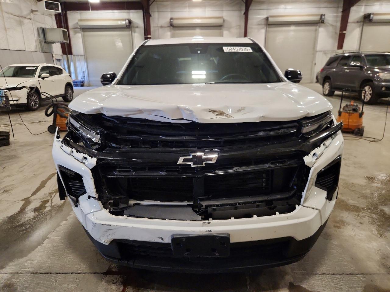 2024 Chevrolet Traverse Lt - Фото 5