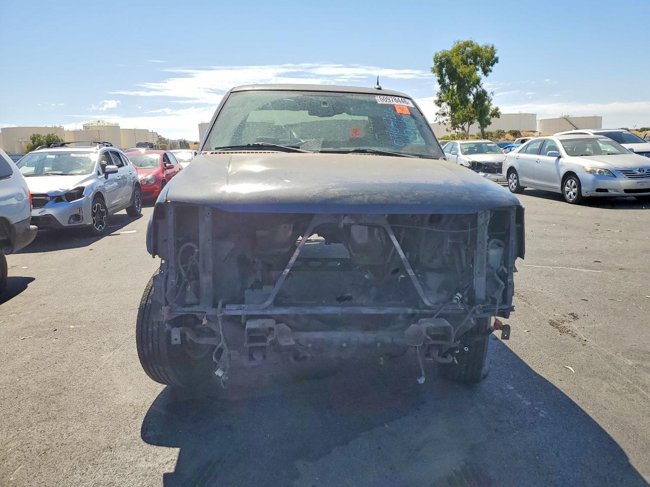 2004 GMC Sierra K2500 Heavy Duty - Фото 5