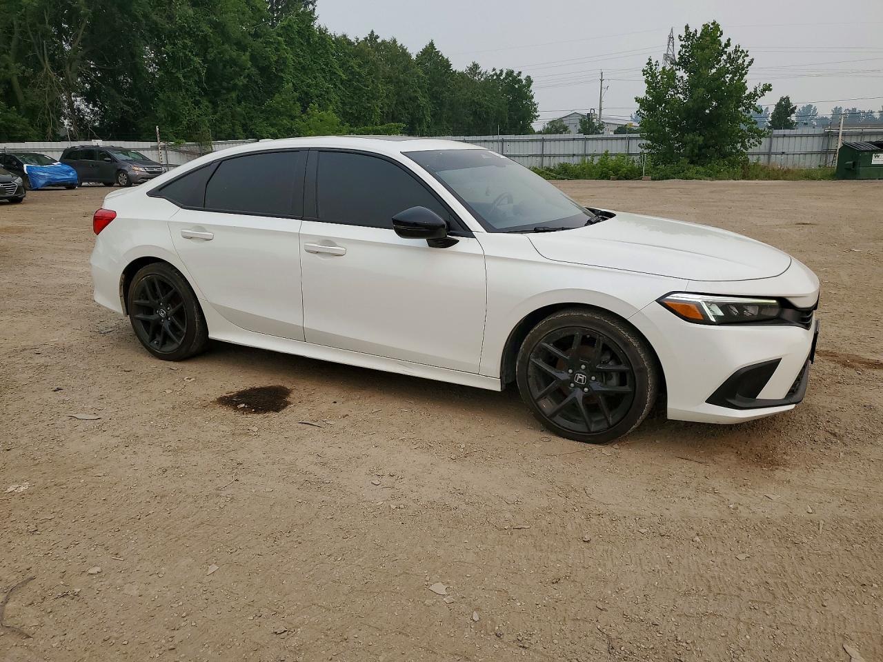 2023 Honda Civic Sport - Image 4