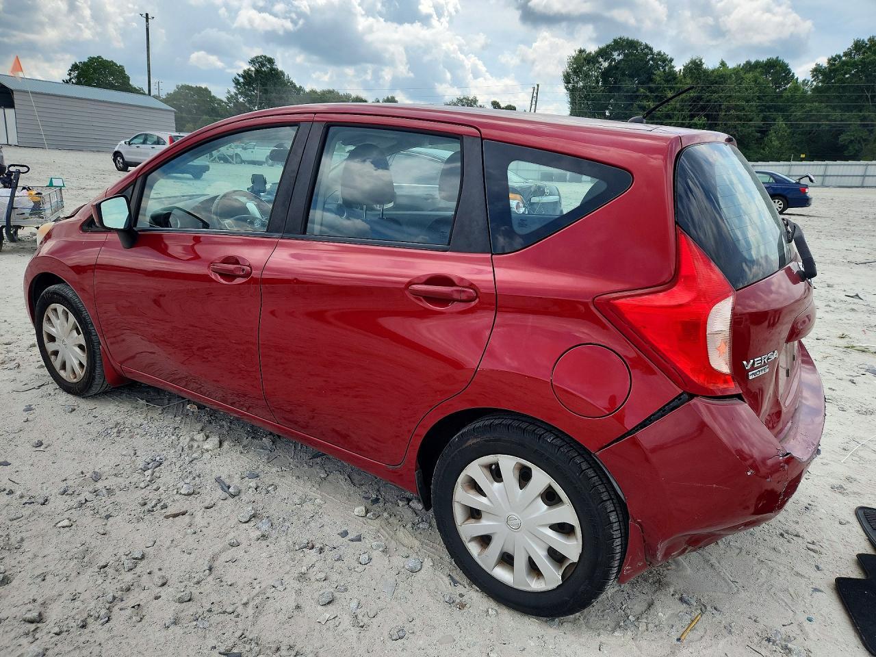 2015 Nissan Versa Note Sv - Image 2