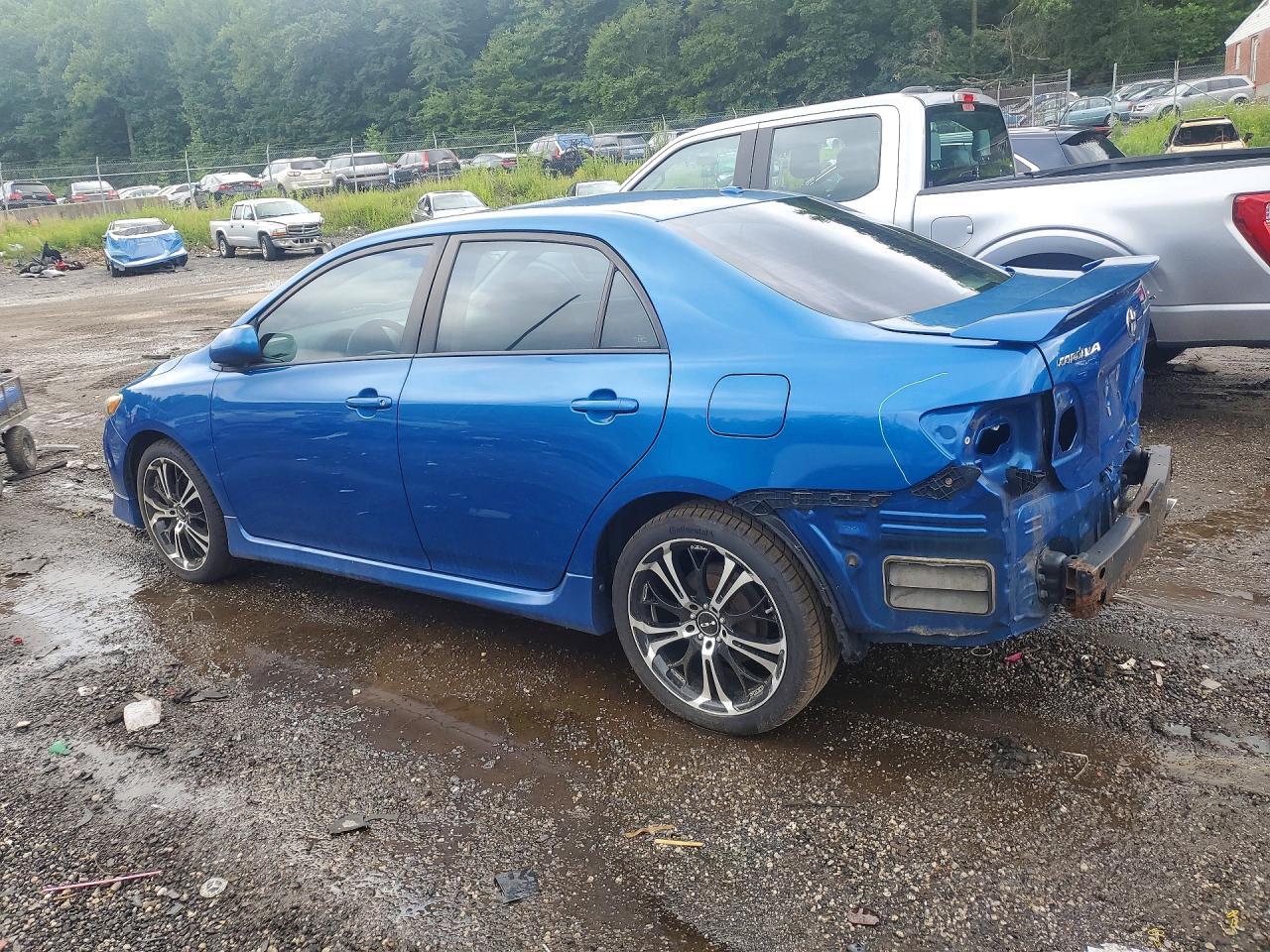 2010 Toyota Corolla S - Фото 2