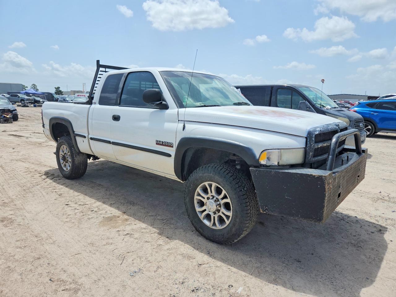 1999 Dodge Ram 2500 - Image 4