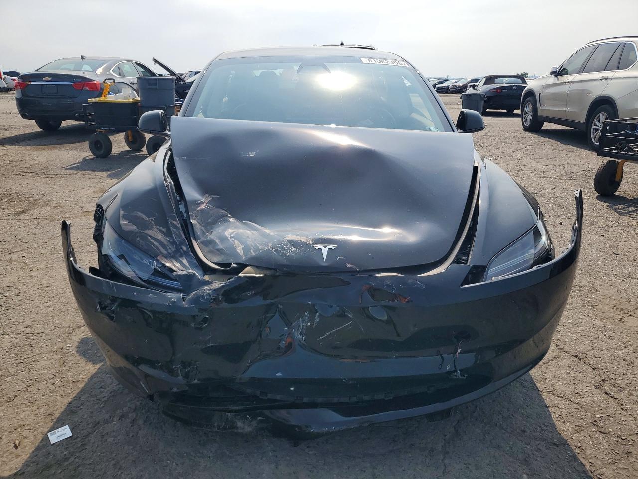 2024 Tesla Model 3 - Image 5