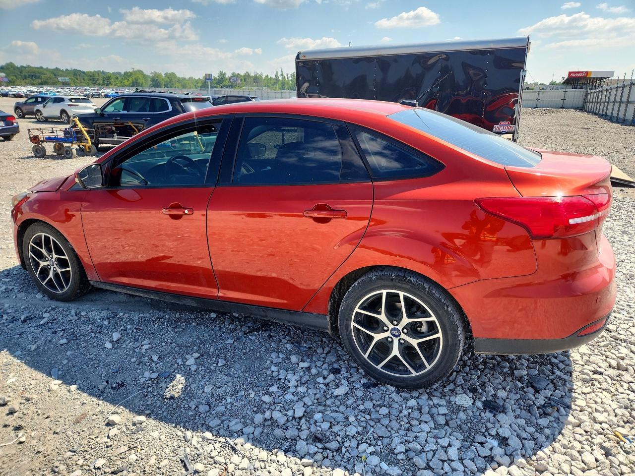 2018 Ford Focus Sel - Фото 2
