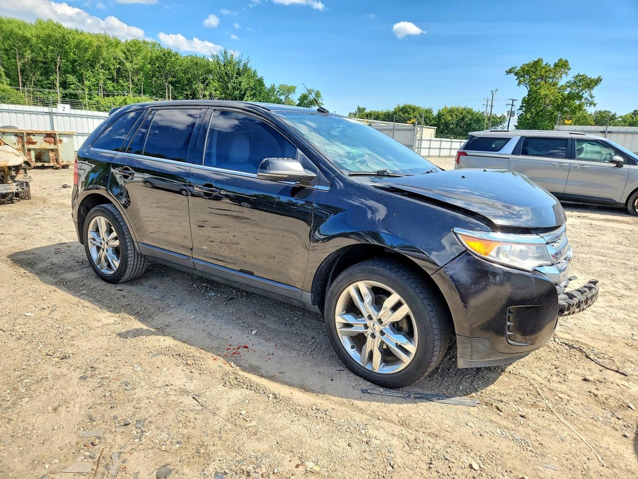 2013 Ford Edge Limited - Image 4