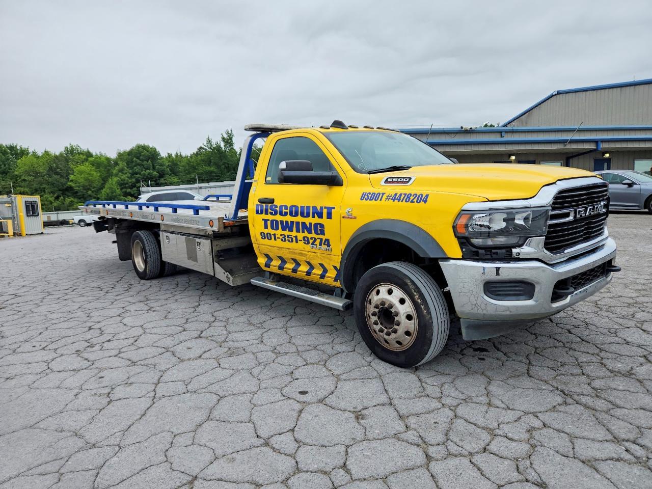 2019 Ram 5500 - Image 4