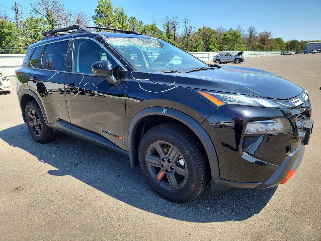 2026 Nissan Rogue Rock Creek - Image 4