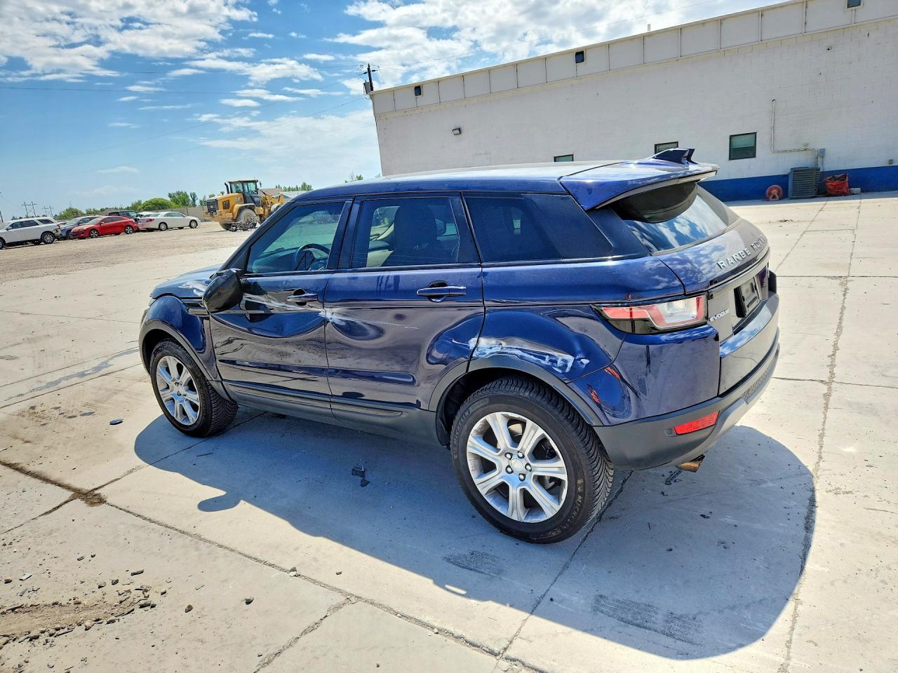 2017 Land Rover Range Rover Evoque Se - Фото 2