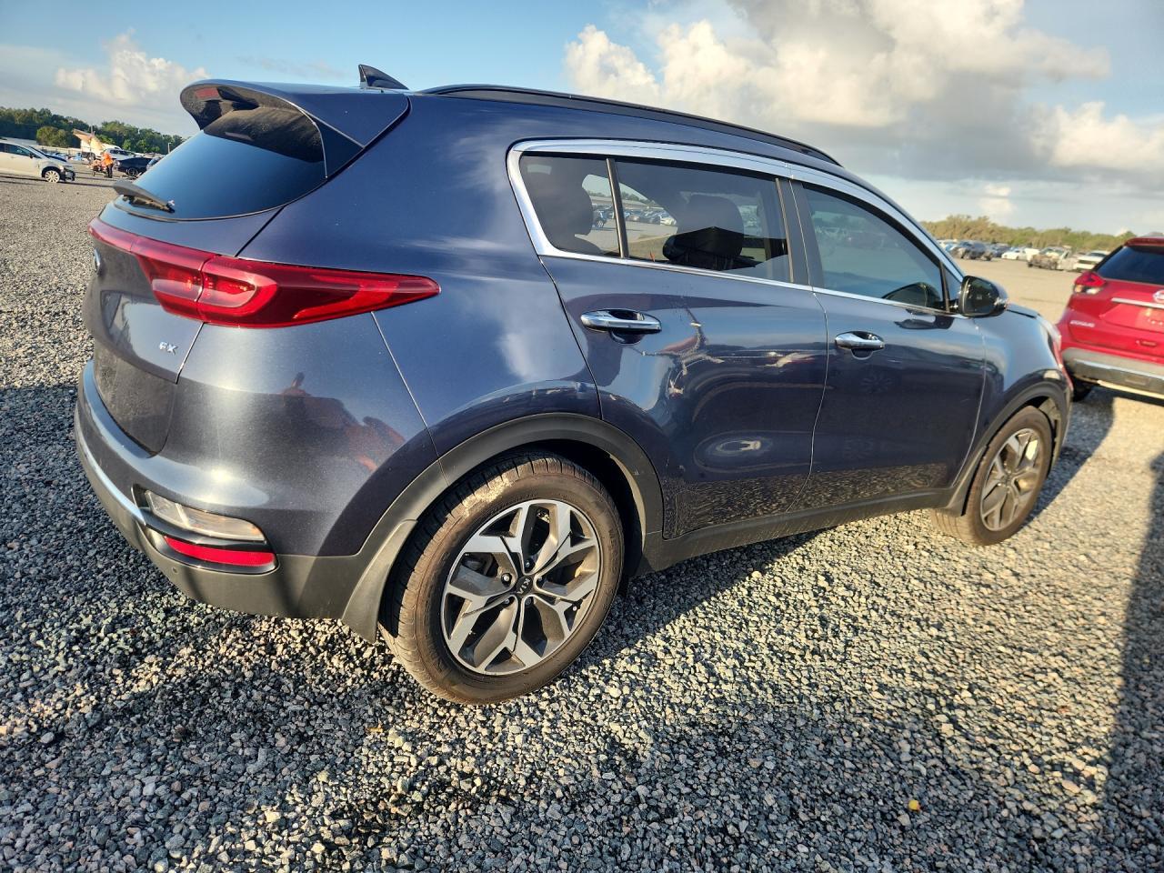 2021 Kia Sportage Ex - Фото 3