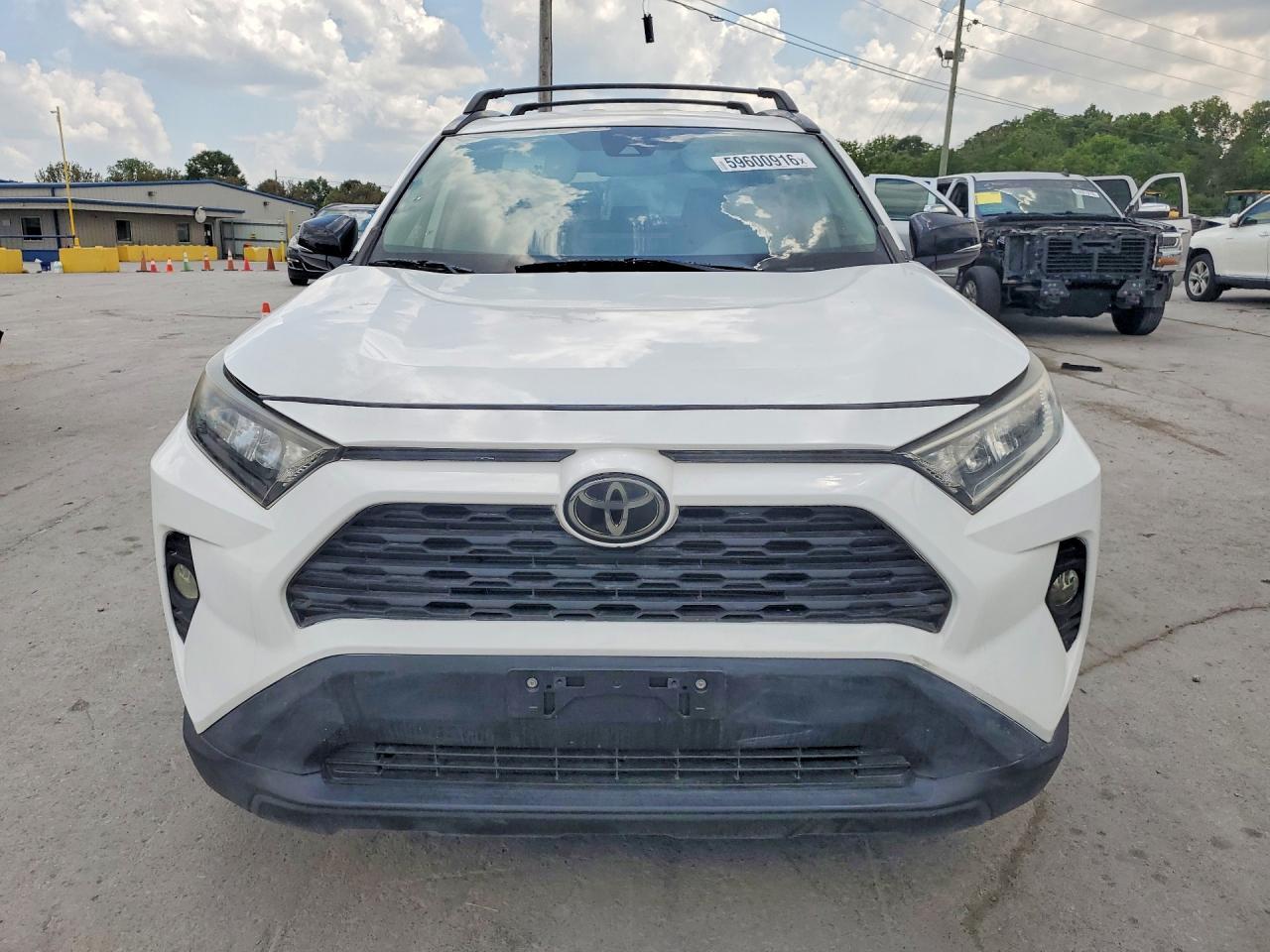 2019 Toyota Rav4 Le - Image 5