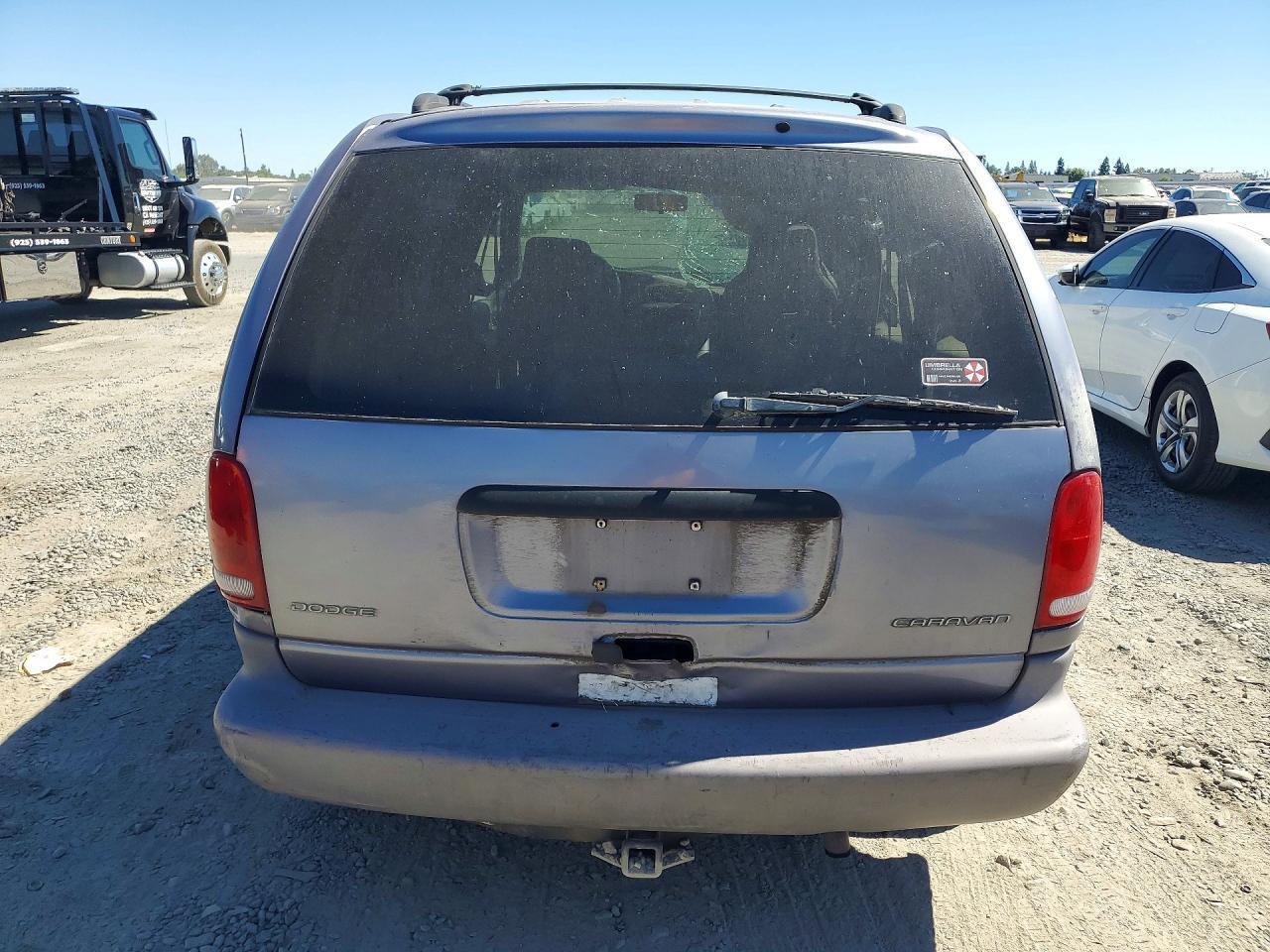 1998 Dodge Caravan - Image 6