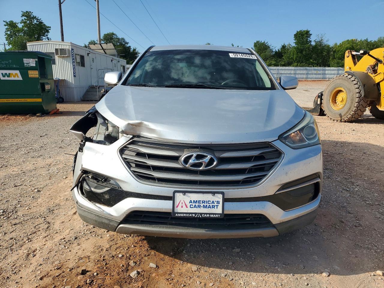 2017 Hyundai Santa Fe Sport 2.4L - Фото 5