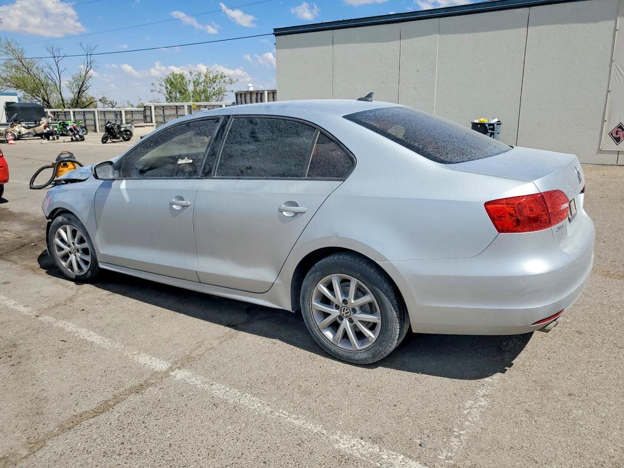 2012 Volkswagen Jetta Se - Image 2