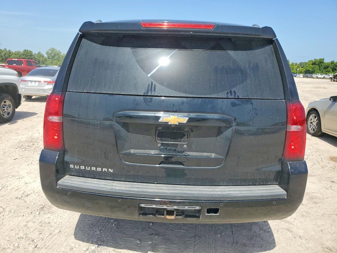 2017 Chevrolet Suburban C1500 Lt - Фото 6