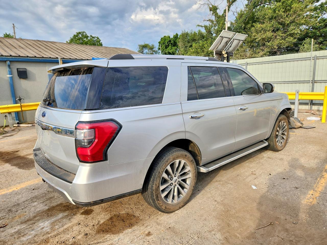 2018 Ford Expedition Limited - Фото 3
