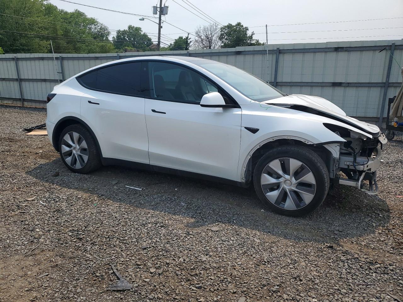 2022 Tesla Model Y - Фото 4
