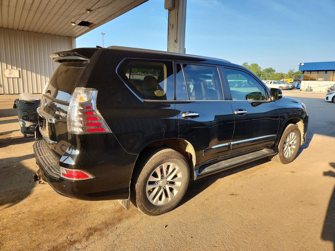 2018 Lexus Gx 460 - Image 3